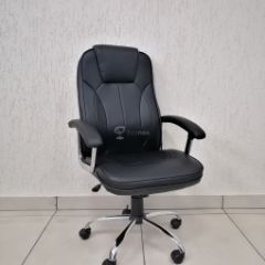 Кресло Barneo K-8 для руководителя (черная экокожа) в Нижнекамске - nizhnekamsk.mebel24.online | фото